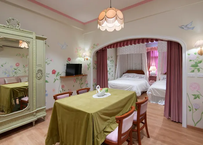 Kitsch 4* Bangkok
