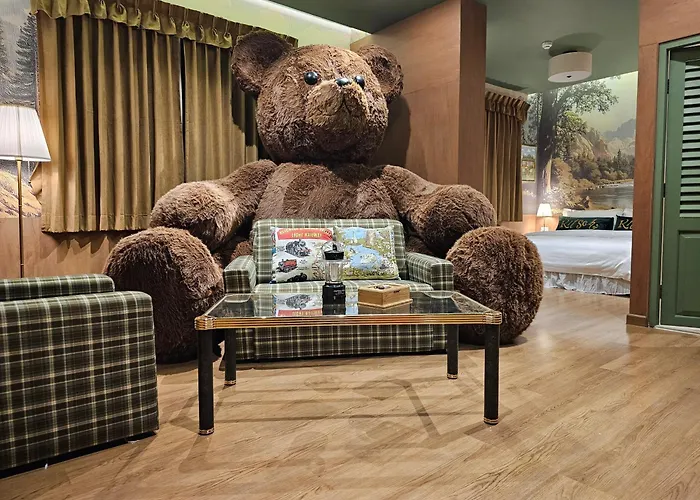 Kitsch Hotel Bangkok