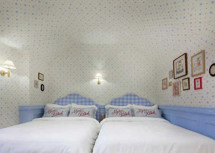 Kitsch Hotel