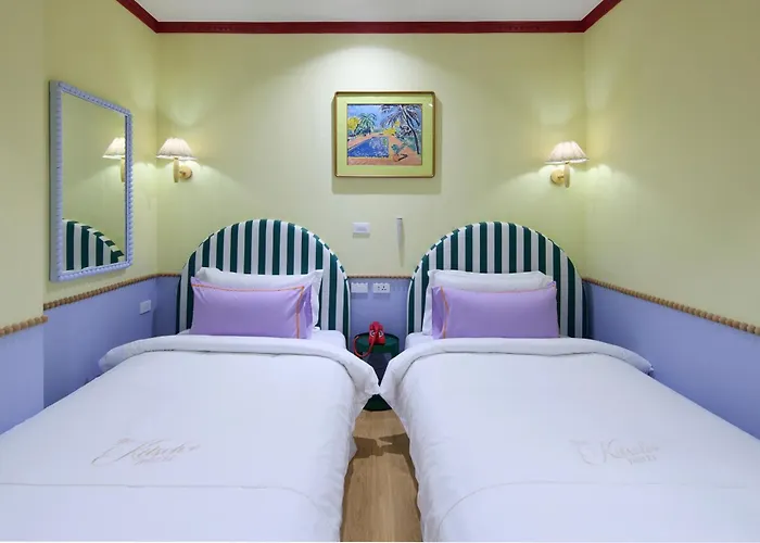 Kitsch 4*