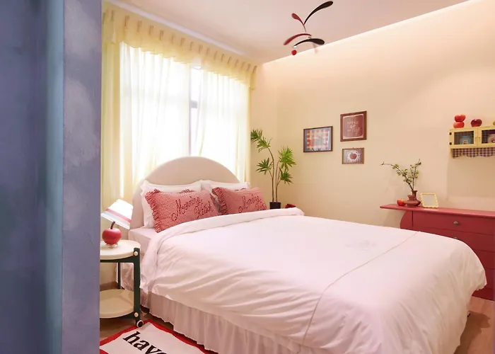 Hotel Kitsch 4*