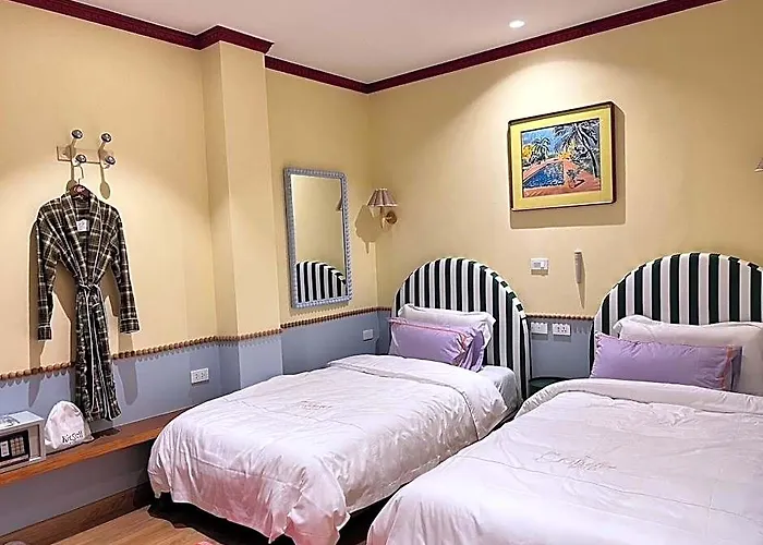 Kitsch Hotel Bangkok